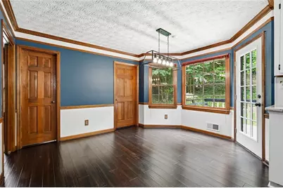 10870 Shallowford Road, Roswell, GA 30075 - Photo 12