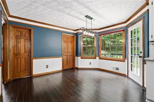 10870 Shallowford Rd, Roswell, GA 30075 - Photo 12