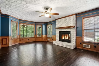 10870 Shallowford Road, Roswell, GA 30075 - Photo 8