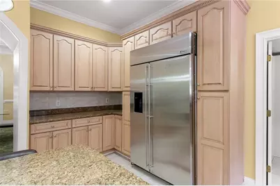 680 W Paces Ferry Road NW, Atlanta, GA 30327 - Photo 10