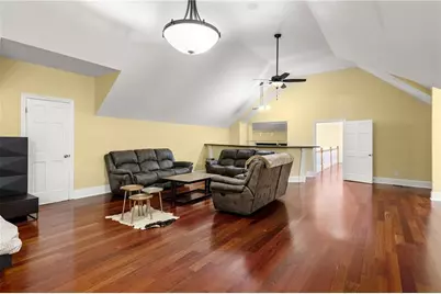 680 W Paces Ferry Road NW, Atlanta, GA 30327 - Photo 32
