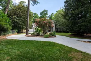 680 W Paces Ferry Rd NW, Atlanta, GA 30327 - Photo 44