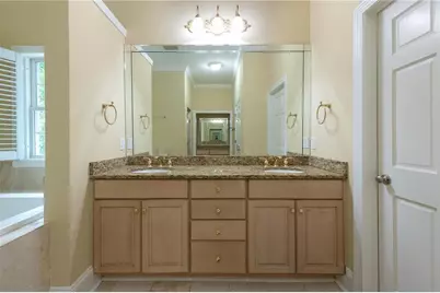 680 W Paces Ferry Road NW, Atlanta, GA 30327 - Photo 28
