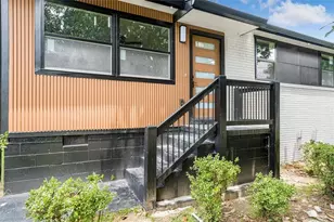2353 Clarissa Dr NW, Atlanta, GA 30318 - Photo 12