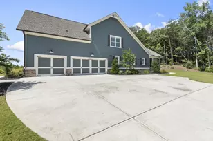 6743 Winding Canyon Rd, Flowery Branch, GA 30542 - Photo 4