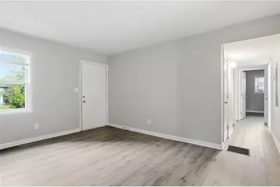 341 Roxbury Drive, Riverdale, GA 30274 - Photo 10