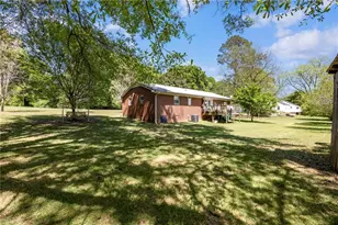 151 Ginn St, Carnesville, GA 30521 - Photo 28
