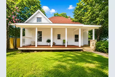 1090 Forest Avenue, Stone Mountain, GA 30083 - Photo 1