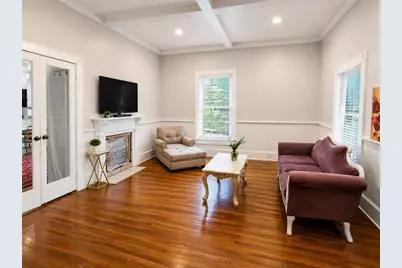 1090 Forest Avenue, Stone Mountain, GA 30083 - Photo 2