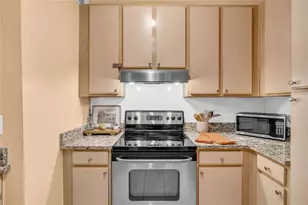821 Ralph McGill Blvd NE, Atlanta, GA 30306 - Photo 10