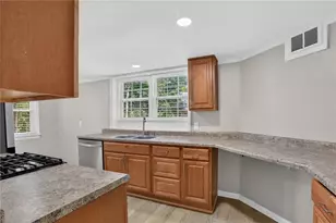 1220 Roxboro Dr NE, Atlanta, GA 30324 - Photo 12