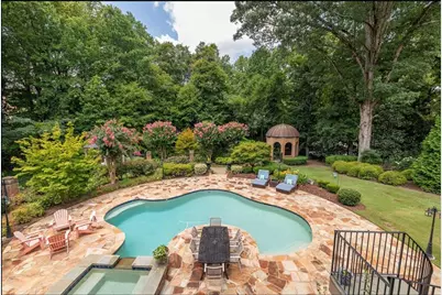 [Address not provided], Atlanta, GA 30342 - Photo 6