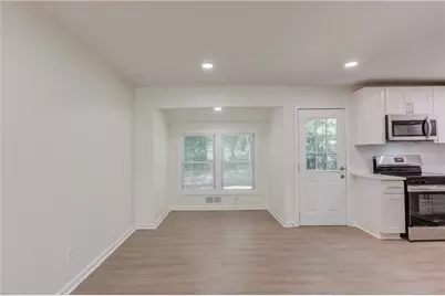 1381 Timbercrest Drive, Lawrenceville, GA 30045 - Photo 6