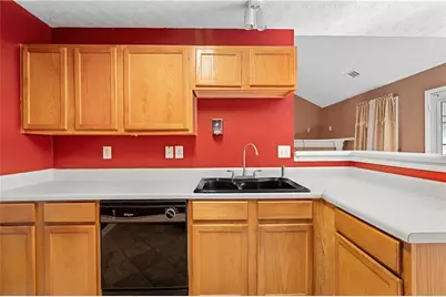 1543 Virgil Pond Lane, Loganville, GA 30052 - Photo 10