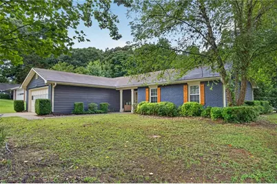 1938 Brandy Woods Drive SE, Conyers, GA 30013 - Photo 2