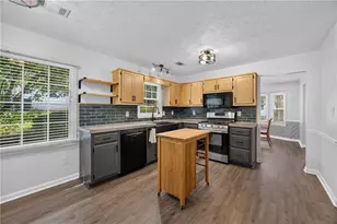 1938 Brandy Woods Dr SE, Conyers, GA 30013 - Photo 12