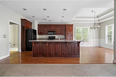 56 Edgar Drive, Commerce, GA 30529 - Photo 8