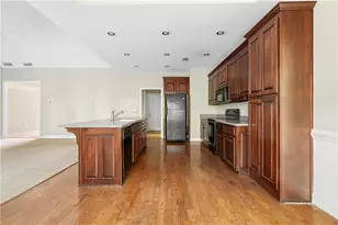56 Edgar Dr, Commerce, GA 30529 - Photo 10