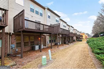 2707 Hallwood Lane, Suwanee, GA 30024 - Photo 20