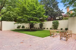 2575 Peachtree Rd NE, Atlanta, GA 30305 - Photo 24