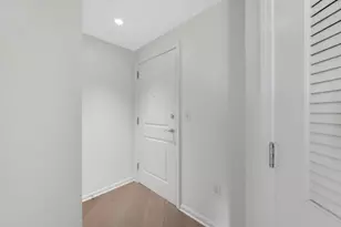 3040 Peachtree Rd NW, Atlanta, GA 30305 - Photo 14