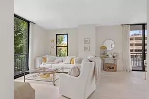 3040 Peachtree Rd NW, Atlanta, GA 30305 - Photo 10