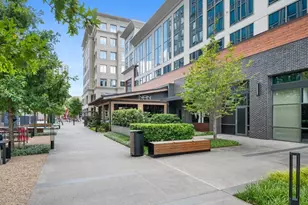 3040 Peachtree Rd NW, Atlanta, GA 30305 - Photo 40