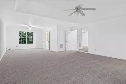5785 Grove Place Crossing SW, Lilburn, GA 30047 - Photo 28