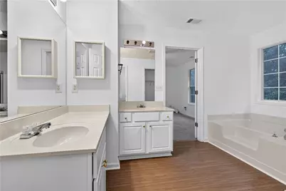 5785 Grove Place Crossing SW, Lilburn, GA 30047 - Photo 32