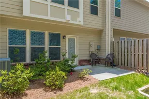 3494 New Fawn Ln, Alpharetta, GA 30004 - Photo 4