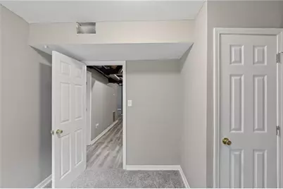 639 Cedrick Lane, Stone Mountain, GA 30087 - Photo 32