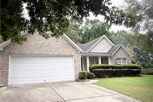 3877 Cove Top Ct, Loganville, GA 30052 - Photo 2