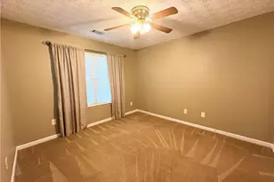 3877 Cove Top Ct, Loganville, GA 30052 - Photo 22