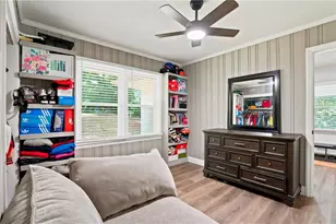 581 Meadowbrook Dr SE, Marietta, GA 30067 - Photo 12