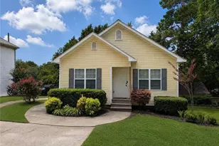 4945 Comet St, Cumming, GA 30041 - Photo 4
