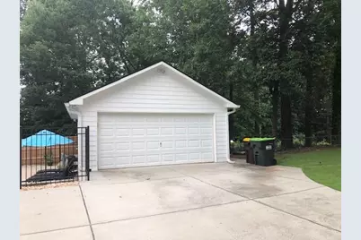 11 Queen Anne Drive SE, Mableton, GA 30126 - Photo 6