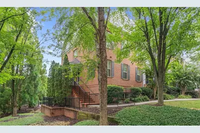 199 Le Gran Court, Sandy Springs, GA 30328 - Photo 1