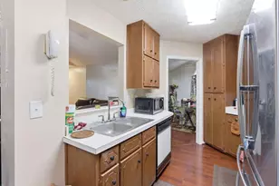 680 Old Johnson Rd, Lawrenceville, GA 30045 - Photo 6