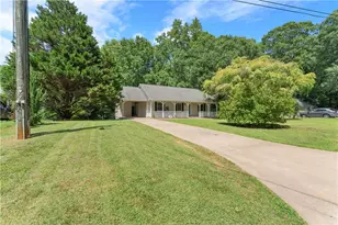 225 Vermont St, Demorest, GA 30535 - Photo 6