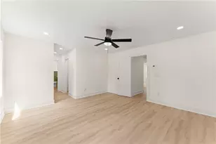 172 Llewellyn St, Clarkesville, GA 30523 - Photo 26