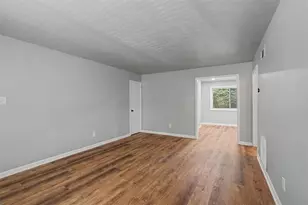 2430 Coosawattee Dr NE, Atlanta, GA 30319 - Photo 20