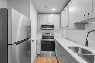 2430 Coosawattee Dr NE, Atlanta, GA 30319 - Photo 6