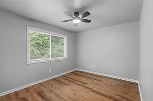 2430 Coosawattee Dr NE, Atlanta, GA 30319 - Photo 16