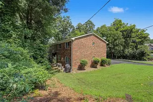 2430 Coosawattee Dr NE, Atlanta, GA 30319 - Photo 30