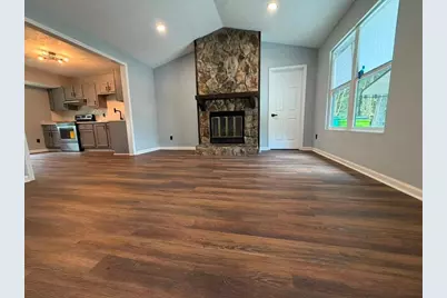 5602 Phillips Drive, Morrow, GA 30260 - Photo 4