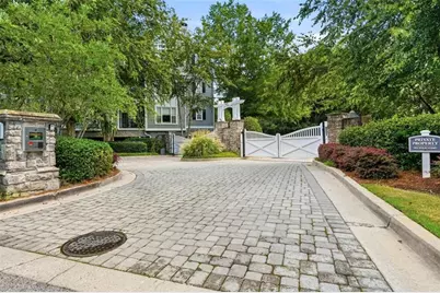 4100 Paces Walk SE #1102, Atlanta, GA 30339 - Photo 2