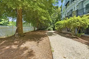 4100 Paces Walk SE, Atlanta, GA 30339 - Photo 32