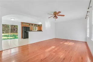 5809 Northspring Dr, Ellenwood, GA 30294 - Photo 6