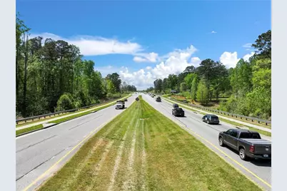 5442 Cumming Highway, Sugar Hill, GA 30518 - Photo 16
