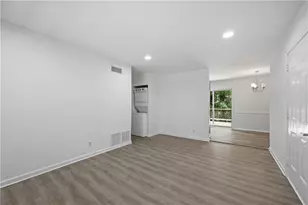 2382 Peachwood Cir NE, Atlanta, GA 30345 - Photo 6